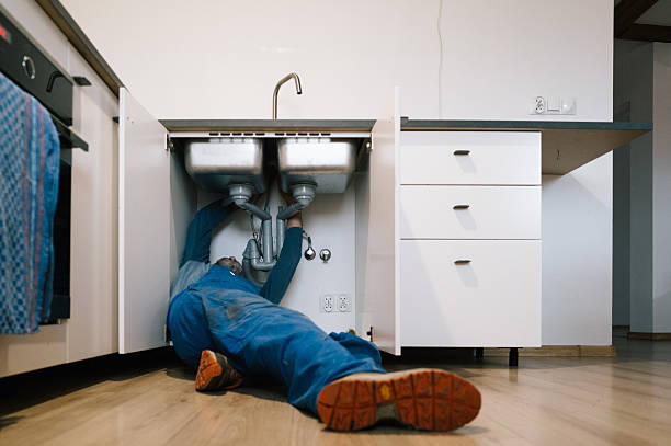 Professional Leak Detection technician working in Polkville, NC